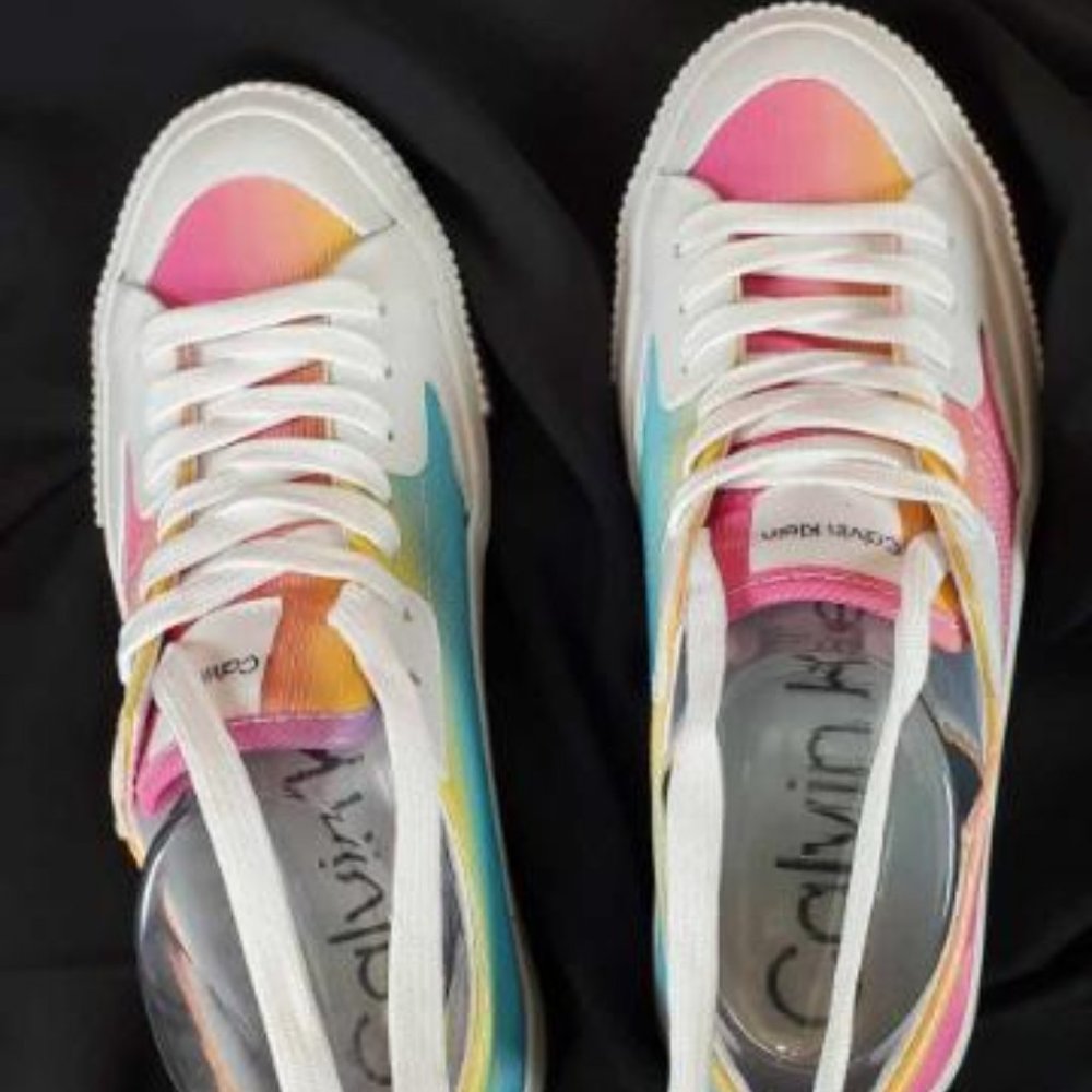 CALVIN KLEIN SNEAKERS / MULTI COLORED